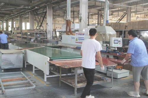 林润门业 以尖端设备与精湛技术，打造卓越产品，引领市场竞争力